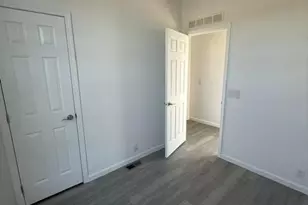 N Mercey Springs, Los Banos, CA 93635 - Photo 11