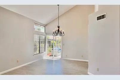 102 Davis Court, Roseville, CA 95678 - Photo 5