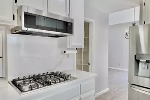 102 Davis Ct, Roseville, CA 95678 - Photo 9