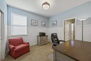 3041 Village Center Dr, Roseville, CA 95747 - Photo 31