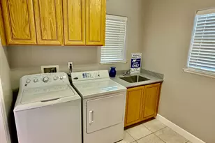 1073 Shoreline Dr, Copperopolis, CA 95228 - Photo 11