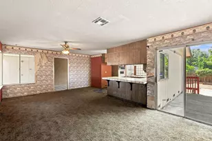 2322 Chapel Hill Cir, Stockton, CA 95209 - Photo 11