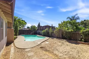 2322 Chapel Hill Cir, Stockton, CA 95209 - Photo 35