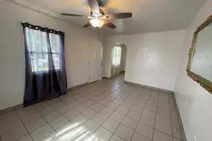 703 Flower St, Turlock, CA 95380 - Photo 5