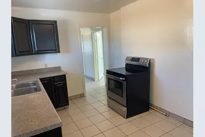 703 Flower Street, Turlock, CA 95380 - Photo 9