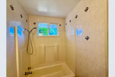 6508 Clara Way, North Highlands, CA 95660 - Photo 25