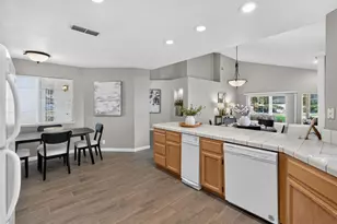2721 Courtside Dr, Roseville, CA 95661 - Photo 15