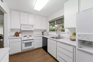 106 Lido Cir, Sacramento, CA 95826 - Photo 17