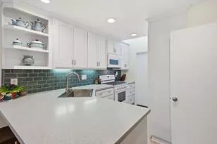 6744 Bertran Ct, Citrus Heights, CA 95621 - Photo 9