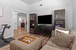41 Heritage Wood Cir, Sacramento, CA 95831 - Photo 5