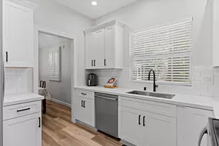 41 Heritage Wood Cir, Sacramento, CA 95831 - Photo 19