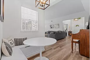 41 Heritage Wood Cir, Sacramento, CA 95831 - Photo 11