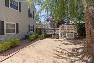 41 Heritage Wood Cir, Sacramento, CA 95831 - Photo 43