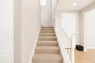 859 N San Remo Ln, Mountain House, CA 95391 - Photo 23