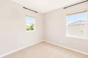 859 N San Remo Ln, Mountain House, CA 95391 - Photo 35