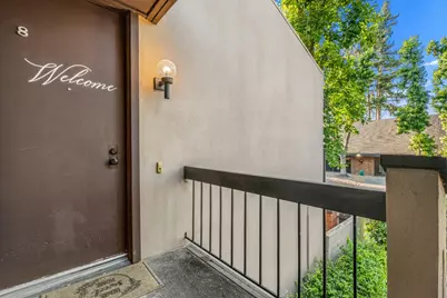 2229 Woodside Lane #8, Sacramento, CA 95825 - Photo 5