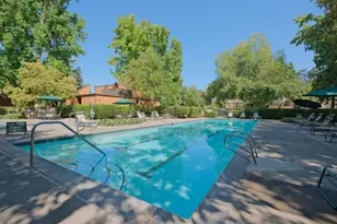 2229 Woodside Ln, Sacramento, CA 95825 - Photo 27