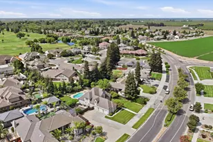 1718 Doak Blvd, Ripon, CA 95366 - Photo 45