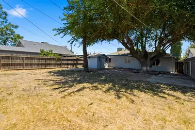 6807 N Cottage Street, Winton, CA 95388 - Photo 33