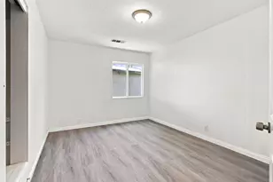 6807 N Cottage St, Winton, CA 95388 - Photo 15