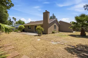 14 Cache River Cir, Sacramento, CA 95831 - Photo 5