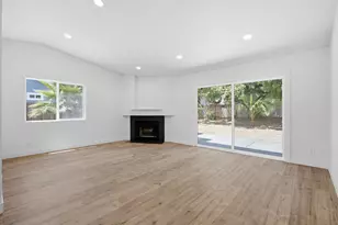 14 Cache River Cir, Sacramento, CA 95831 - Photo 11