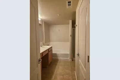 1275 Milano Drive #4, West Sacramento, CA 95691 - Photo 11