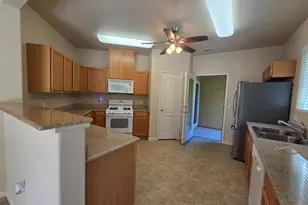 1275 Milano Dr, West Sacramento, CA 95691 - Photo 7