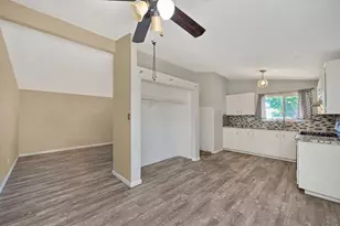 9 Thatcher Cir, Sacramento, CA 95823 - Photo 9