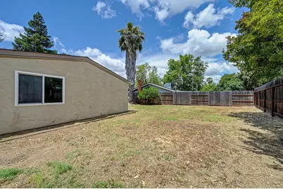 9 Thatcher Circle, Sacramento, CA 95823 - Photo 23