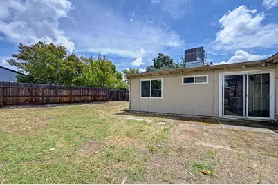 9 Thatcher Circle, Sacramento, CA 95823 - Photo 21