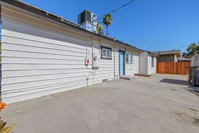 2640 S 11th Street, Fresno, CA 93725 - Photo 43