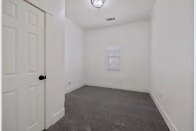 2640 S 11th Street, Fresno, CA 93725 - Photo 33