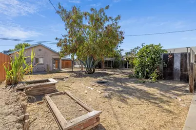 2640 S 11th Street, Fresno, CA 93725 - Photo 57