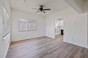 2640 S 11th St, Fresno, CA 93725 - Photo 17