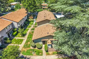 8748 Woodman Way, Sacramento, CA 95826 - Photo 17
