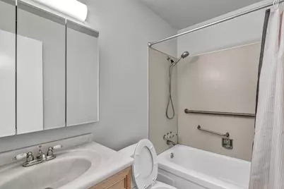 8748 Woodman Way #E, Sacramento, CA 95826 - Photo 43