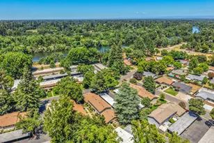 8748 Woodman Way, Sacramento, CA 95826 - Photo 23