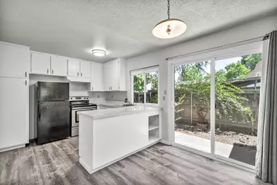 8748 Woodman Way #E, Sacramento, CA 95826 - Photo 33
