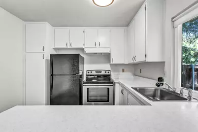 8748 Woodman Way #E, Sacramento, CA 95826 - Photo 37
