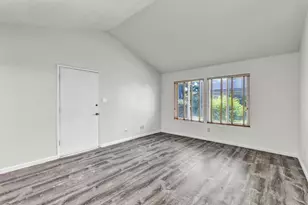 8748 Woodman Way, Sacramento, CA 95826 - Photo 31