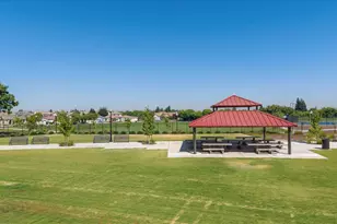 564 Old Bluff Ct, Oakdale, CA 95361 - Photo 67