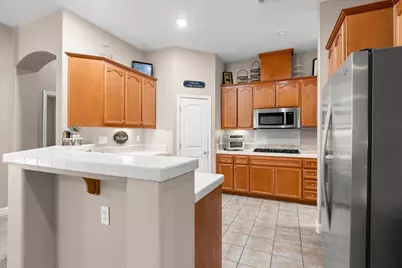 564 Old Bluff Court, Oakdale, CA 95361 - Photo 17