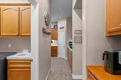 564 Old Bluff Court, Oakdale, CA 95361 - Photo 13