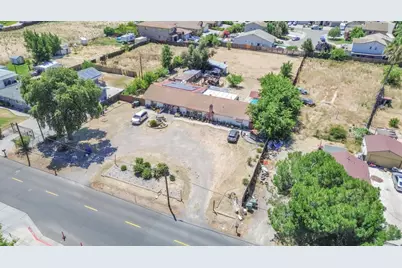 8156 Stevenson Avenue, Sacramento, CA 95828 - Photo 41