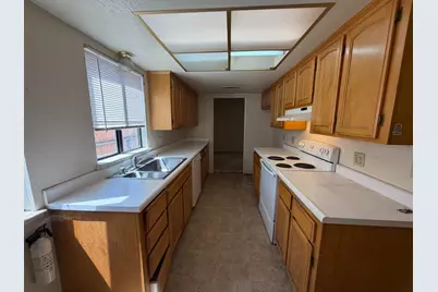 277 Prado Way, Stockton, CA 95207 - Photo 7