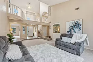 375 W Hagler Ave, Fresno, CA 93711 - Photo 9