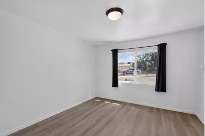 5930 Garden Avenue, Olivehurst, CA 95961 - Photo 11