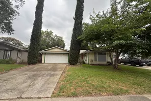7600 Tierra Wood Way, Sacramento, CA 95828 - Photo 1