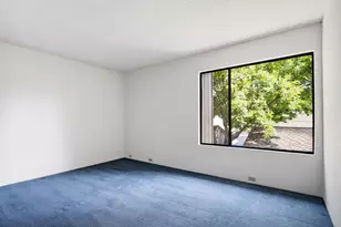 1061 Commons Dr, Sacramento, CA 95825 - Photo 21
